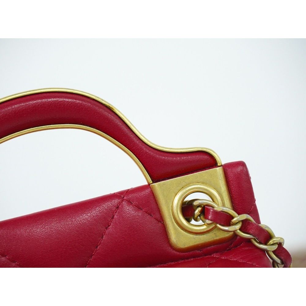 CHANEL Classic Flap Shoulder Bag - Picture 10 of 15